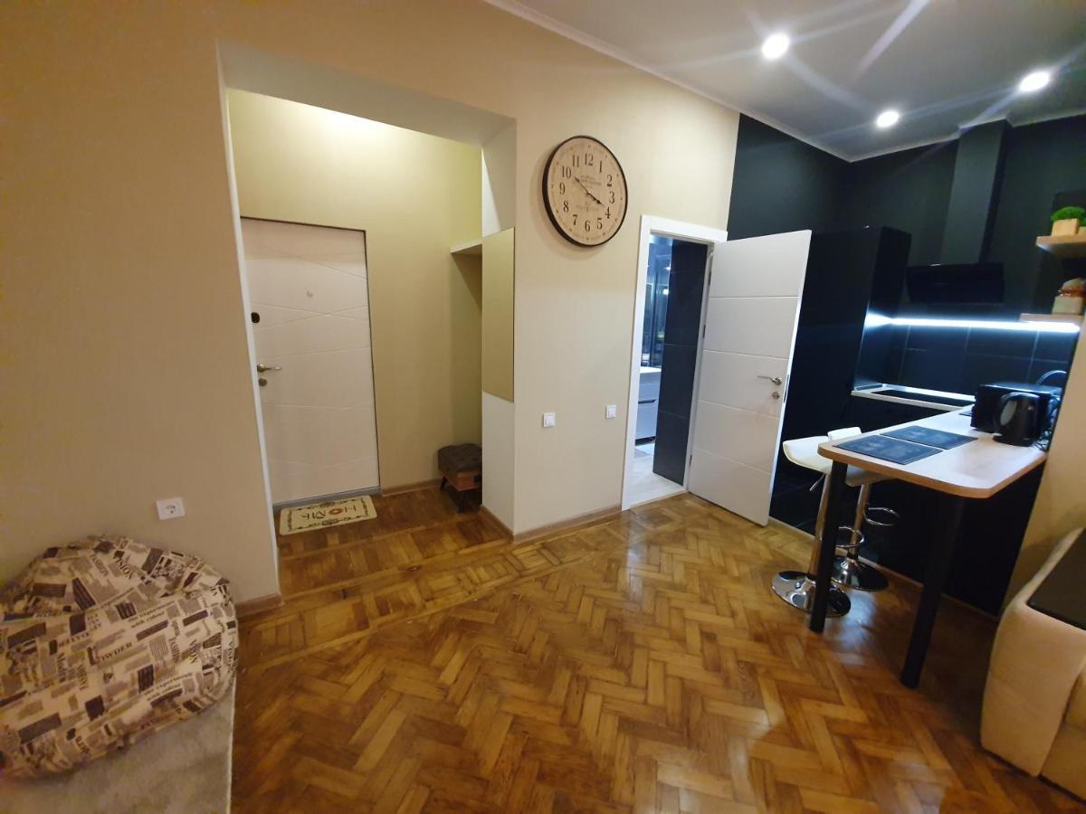 Central Apartments Одеса Екстериор снимка