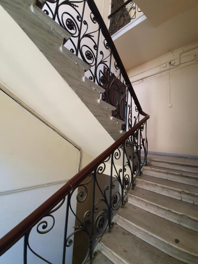 Central Apartments Одеса Екстериор снимка